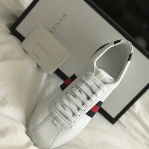 Meet your Posher, Kenya